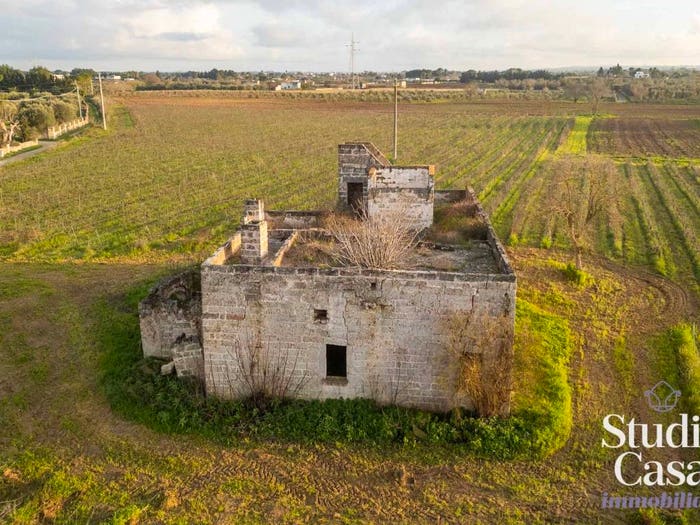 Casa con 5 locali in vendita in Strada Vicinale Macarlama, Galatone