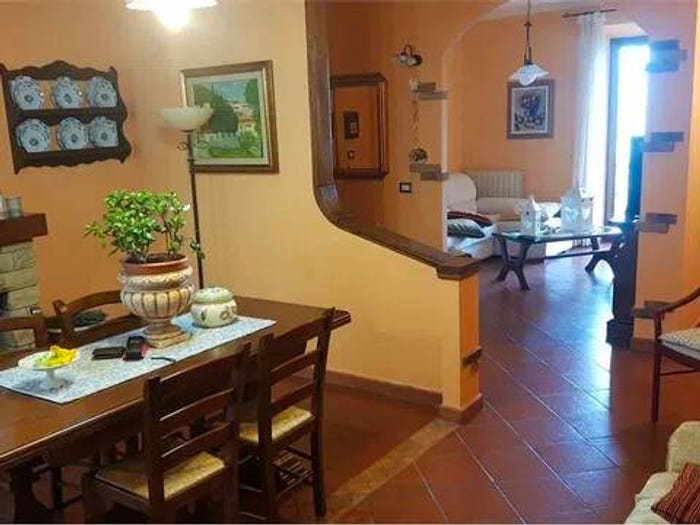 Appartamento con 5 locali in vendita in Via San Sebastiano No Number, Casatico, Camporgiano