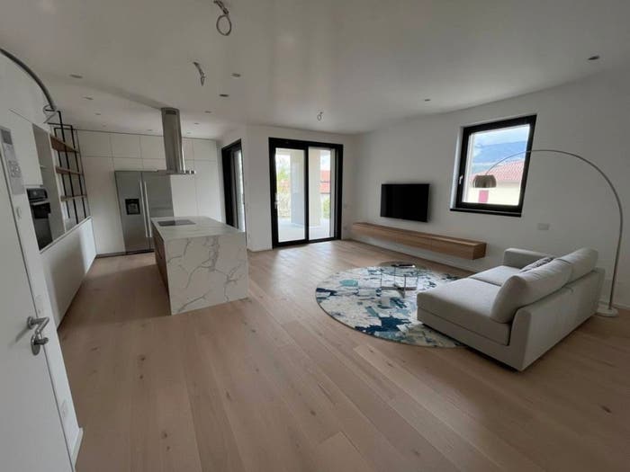 Appartamento con 6 locali in vendita in Via Cereria, Centro, Bassano del Grappa