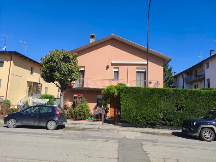 Casa quadrilocale in vendita in Via Ancona, Ponte Nuovo Madonna dell'Albero, Ravenna