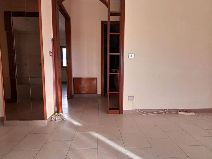 Appartamento trilocale in vendita in Via San Giovanni dei Rossi, Centro, Taurianova