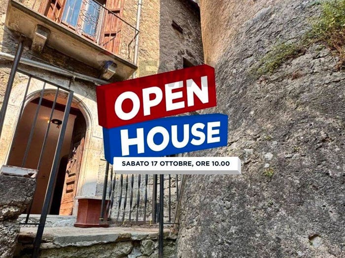 Casa bilocale in vendita in Via Giuseppe Gentile, Villalago