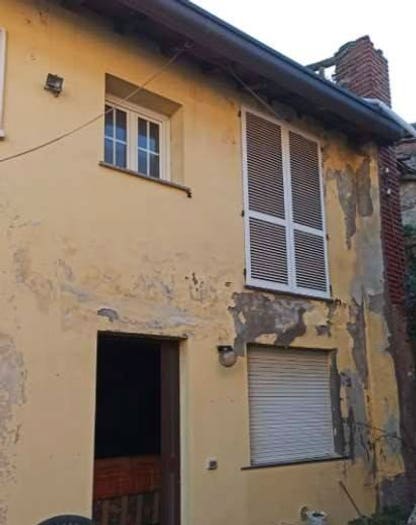 Appartamento trilocale in vendita in Via Giuseppe Velzi, Lurago Marinone