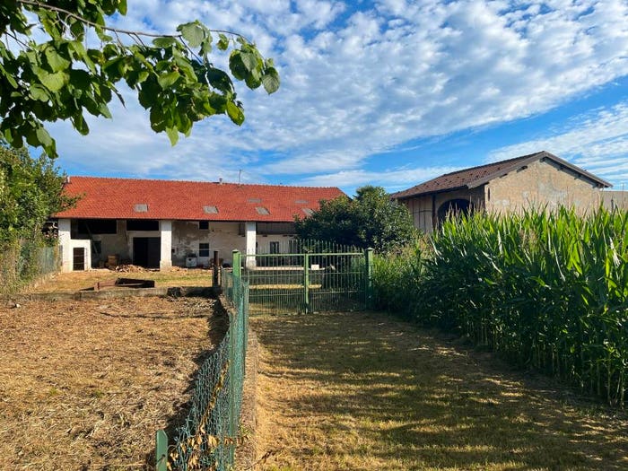 Casa con 5 locali in vendita in Via Centallo, Centro, Caraglio