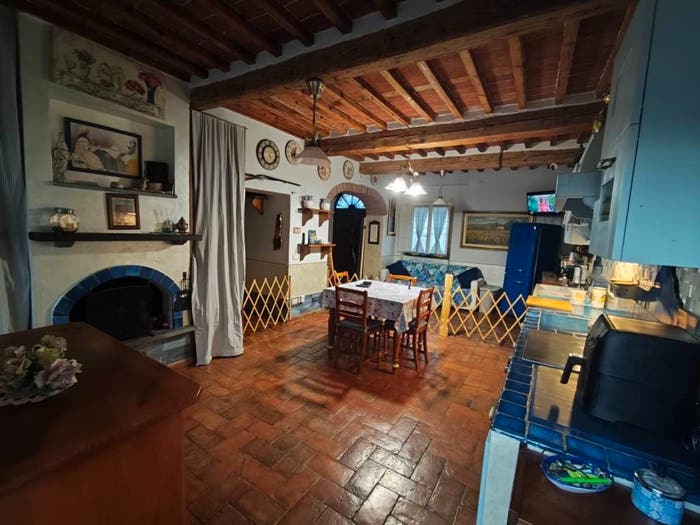 Casa con 6 locali in vendita in Via Sorbano del Giudice Traversa I, Pontetetto Sorbano del Giudice, Lucca