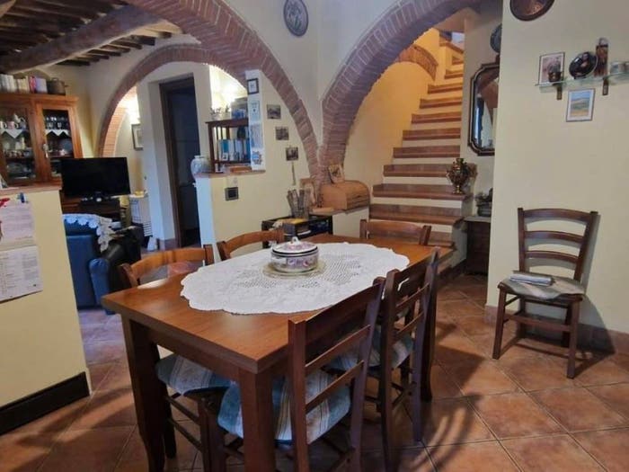 Casa con 6 locali in vendita in Via San Martino, Centro, Carrara
