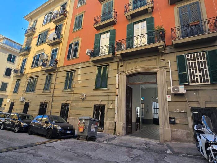 Appartamento bilocale in vendita in Via Benedetto De Falco, Stella Materdei, Napoli