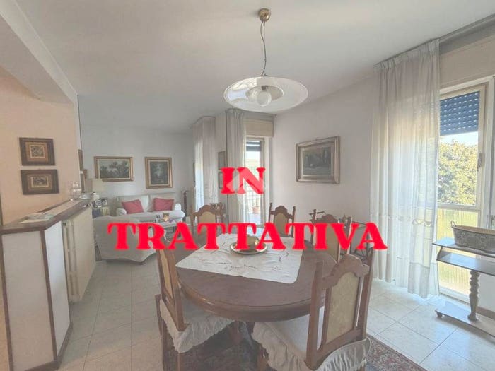 Appartamento trilocale in vendita in Via Giacomo Puccini, Centro, Verolanuova