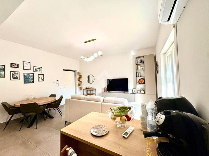 Appartamento trilocale in vendita in Via Ausonia Vecchia, Centro, Cassino