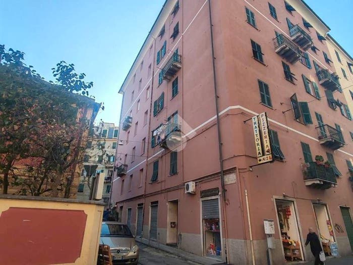 Appartamento quadrilocale in vendita in Via parodi, Sampierdarena, Genova