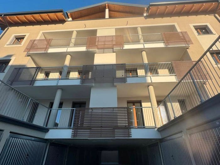 Appartamento trilocale in vendita in Via Giovanni Di Bella, Casorate Primo