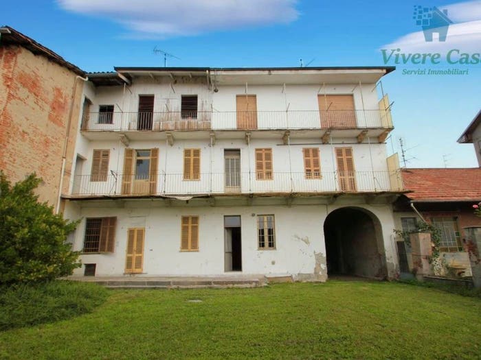 Casa con 6 locali in vendita in Via Martiri della Libertà, Occhieppo Inferiore