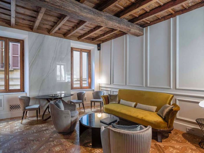 Appartamento trilocale in vendita in Via Alessandro Manzoni, Scala Manzoni, Milano