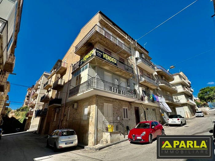 Appartamento quadrilocale in vendita in Via Antonio Zucchetto, Canicattì
