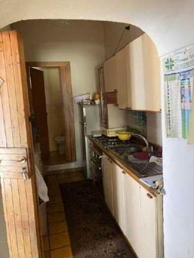 Appartamento trilocale in vendita in Via Fabrizio Mancusi, Mercato, Giffoni Valle Piana