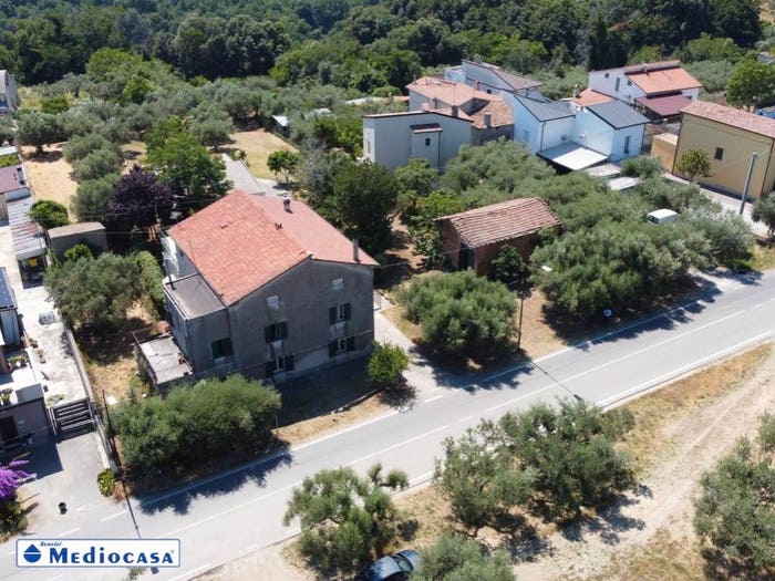 Casa quadrilocale in vendita in Contrada Serroni, Centro, Lanciano