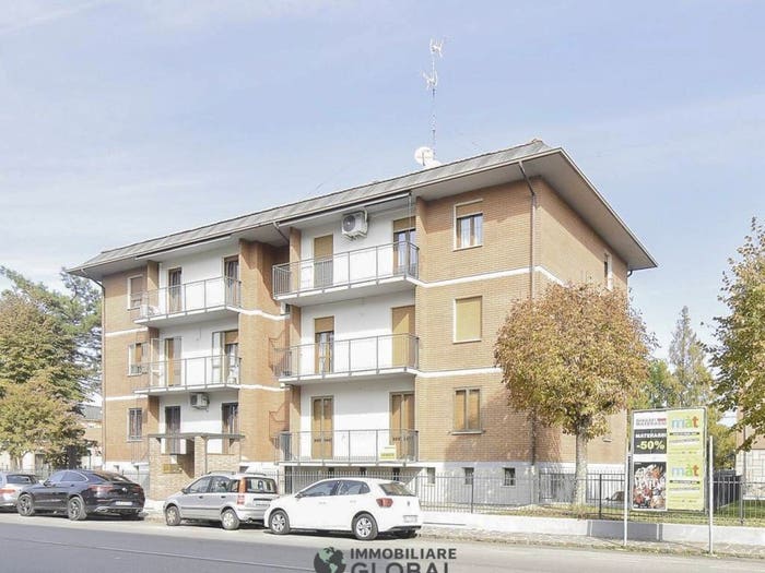 Appartamento trilocale in vendita in Via Nobili, Villaggio Giardino, Modena