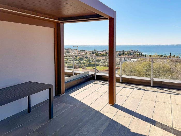 Appartamento quadrilocale in vendita in Bardolino
