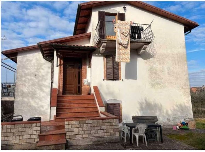 Casa con 6 locali in vendita in Località Giovanmechi, Centro, Rapolano Terme