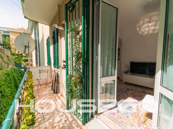 Appartamento bilocale in vendita in Via Giovanni Daneo, Quezzi, Genova