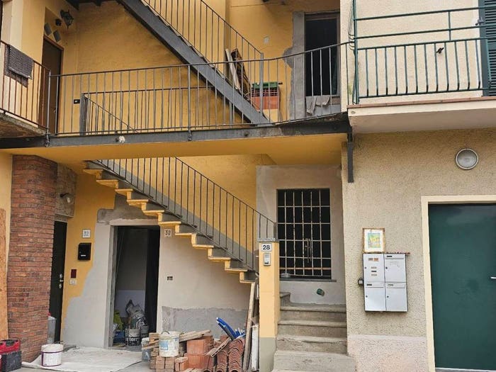 Appartamento bilocale in vendita in Via Libertà, Centro, Veduggio con Colzano