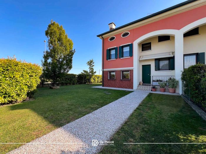 Casa con 5 locali in vendita in Via Croce, Musile di Piave