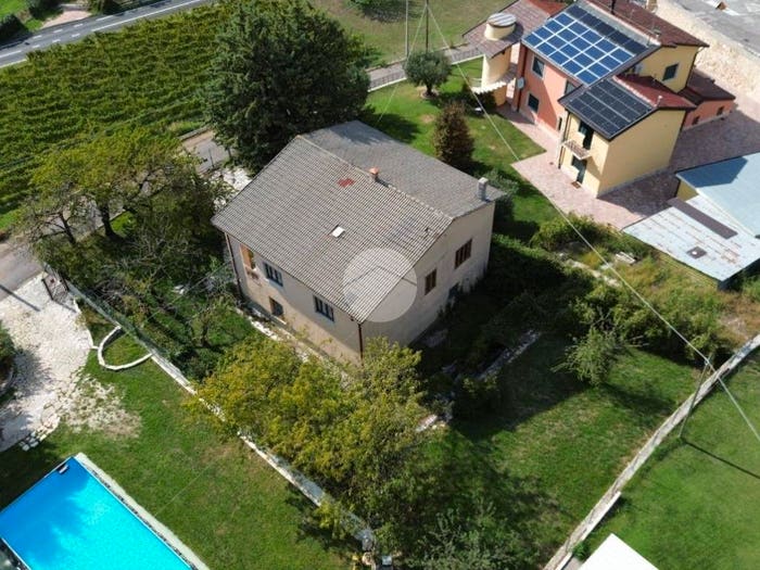 Casa quadrilocale in vendita in Via s Zeno, Cavalo, Fumane