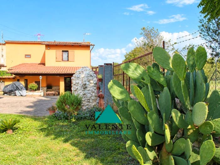 Casa quadrilocale in vendita in Via degli Olmi, Palestrina
