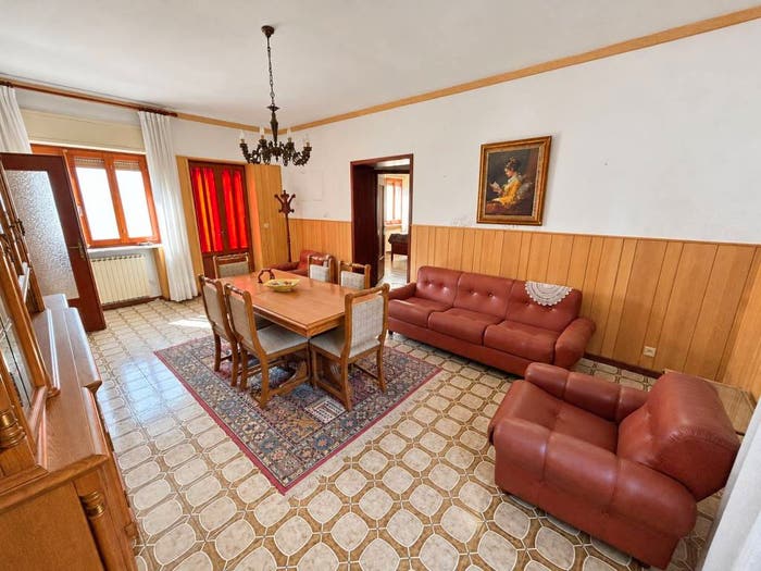 Casa con 6 locali in vendita in Via Trieste, Costanzana