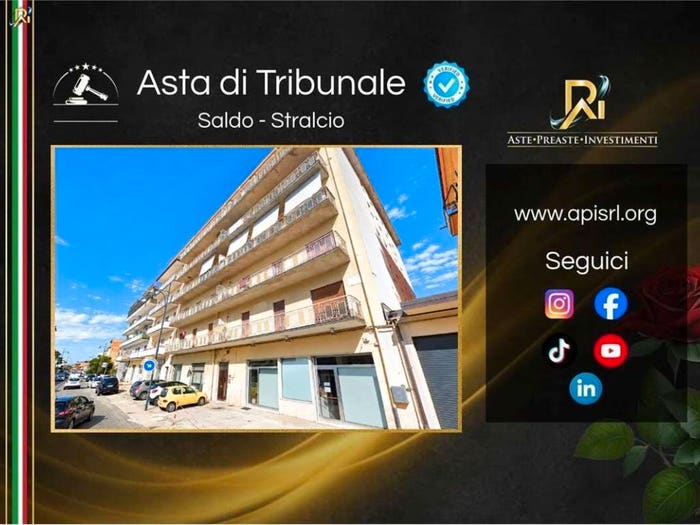 Appartamento con 5 locali in vendita in Strada Statale, Gioia Tauro