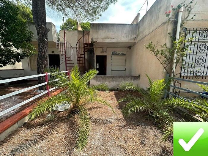 Appartamento bilocale in vendita in Via Castello, Palizzi