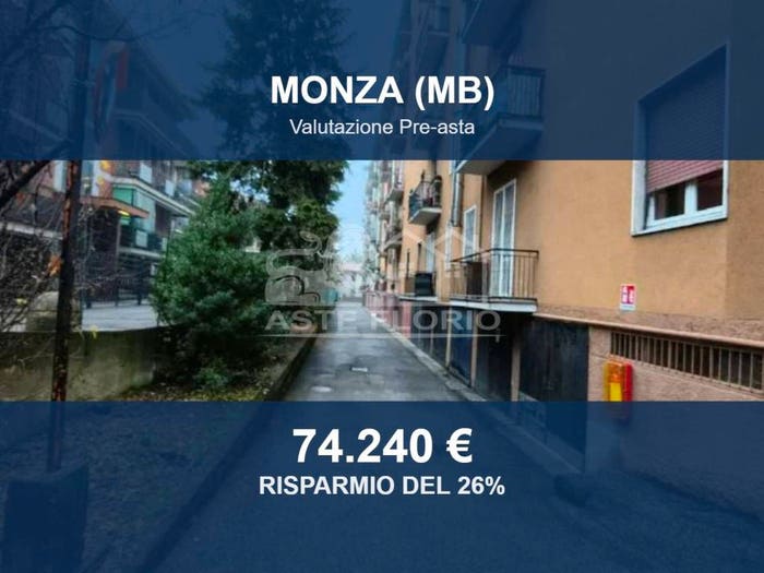 Appartamento con 5 locali in vendita in Via Natale Lucca, San Rocco Sant'Alessandro, Monza