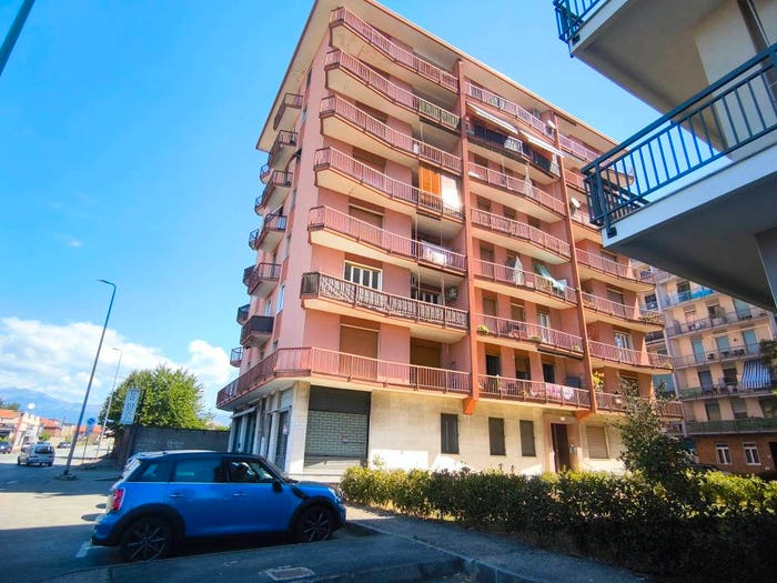 Appartamento quadrilocale in vendita in Via Giacomo Matteotti, Gaglianico