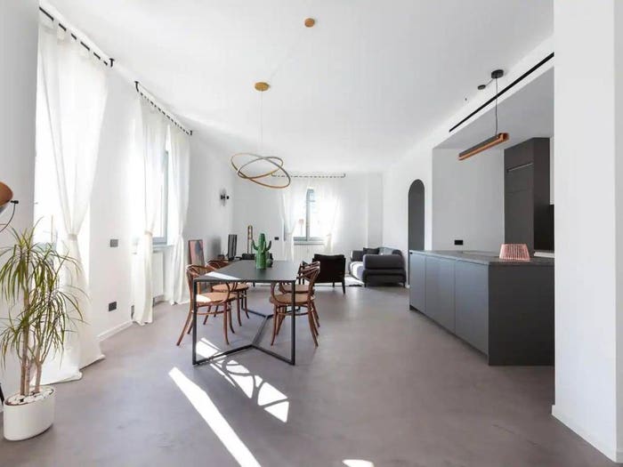 Casa quadrilocale in vendita in Corso Genova, Milano