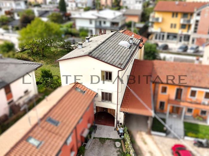 Appartamento quadrilocale in vendita in Via San Lorenzo, Centro, Marano Vicentino