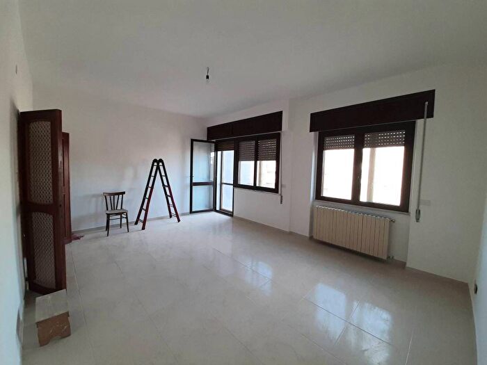 Appartamento trilocale in vendita in Viale Tommaso Campanella, Mater Domini Cavita, Catanzaro