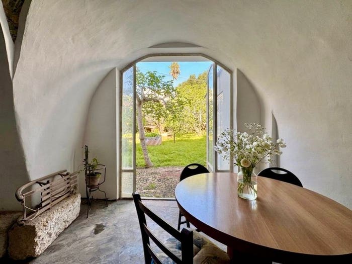 Casa quadrilocale in vendita in Vico Principessa Giovanna, Centro, Parabita