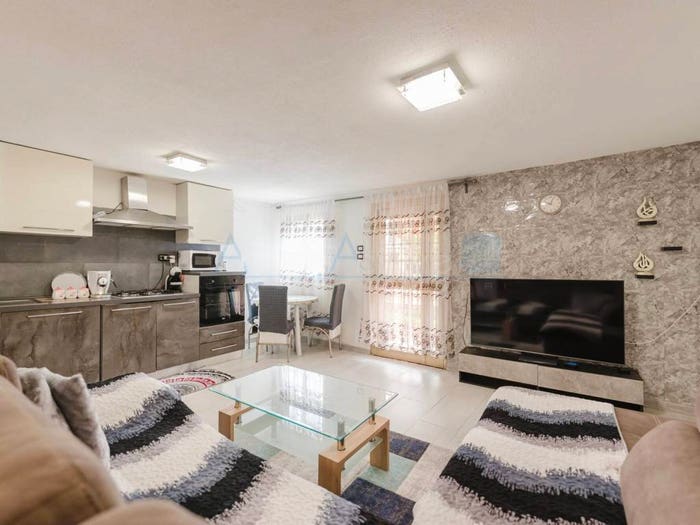 Casa con 6 locali in vendita in Via Vittorio Veneto, Centro, Dolo