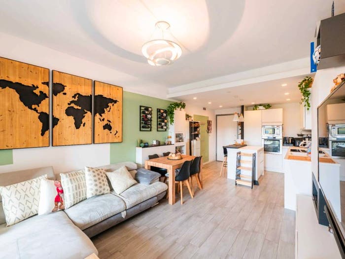Appartamento trilocale in vendita in Via Fratelli Bandiera, Colognola, Bergamo
