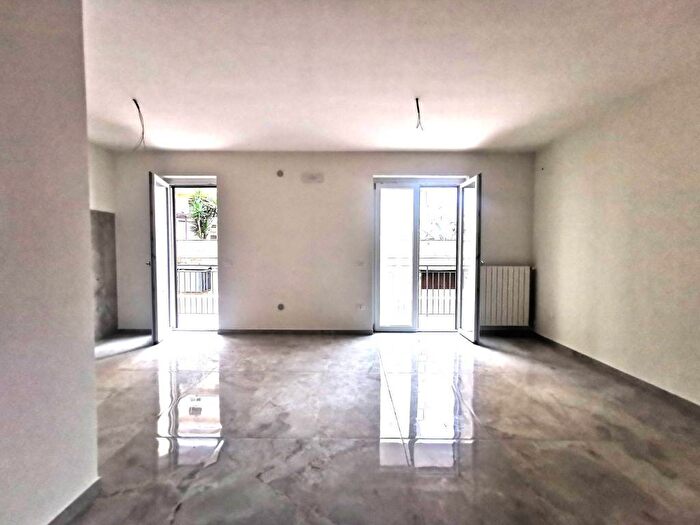 Appartamento trilocale in vendita in Piazza Giacomo Matteotti, Corso Trieste, Caserta