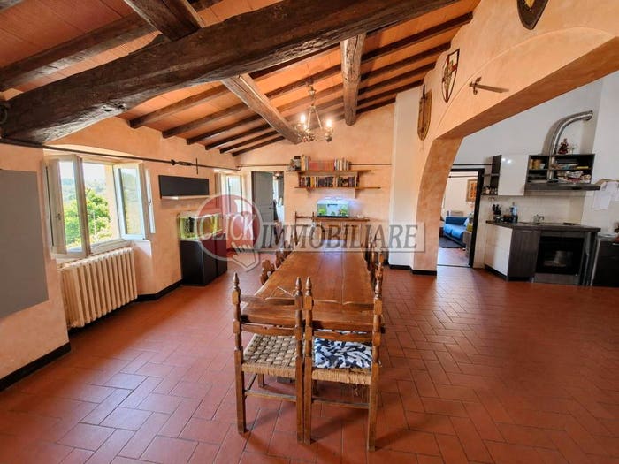 Appartamento con 5 locali in vendita in Luco Mugello, Borgo San Lorenzo