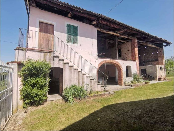 Casa con 6 locali in vendita in San Giovanni Govoni Gratteria San Quintino Pascomonti, Mondovì