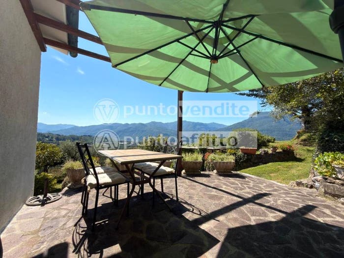 Casa con 5 locali in vendita in Località Menchi di Sotto, Barga