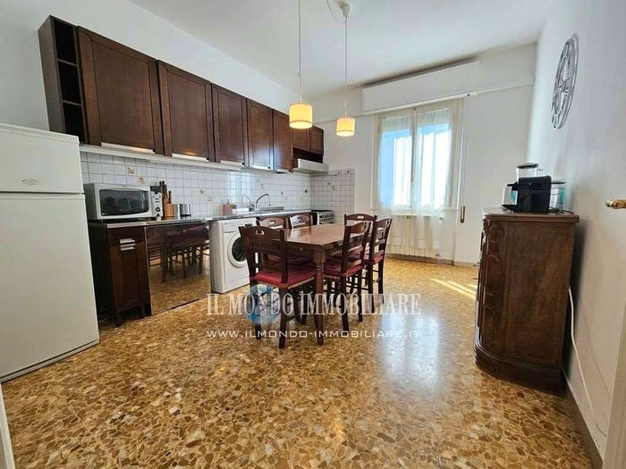 Appartamento con 5 locali in vendita in ALBERTI, Alberti Bellariva, Firenze