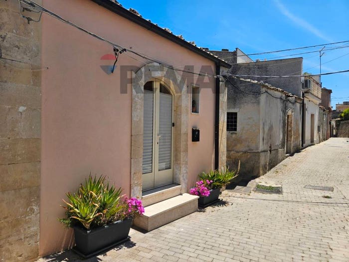 Casa bilocale in vendita in VIA GORGIA, Centro, Palazzolo Acreide