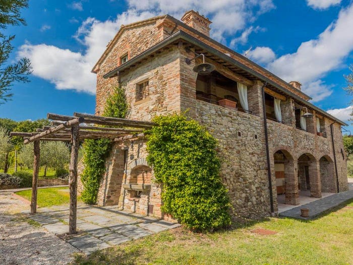 Casa con 6 locali in vendita in Strada Provinciale di Caprese Michelangelo, Anghiari