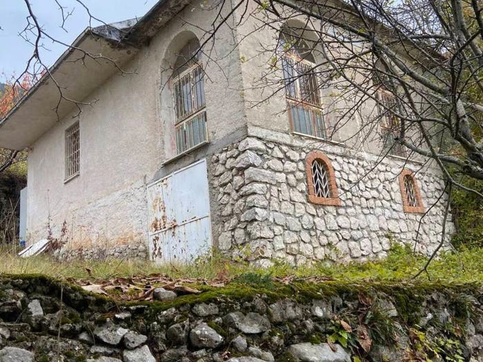 Casa con 6 locali in vendita in Alvito