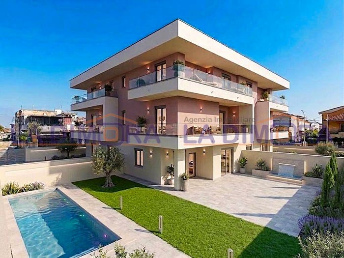 Casa con 6 locali in vendita in Via Casignano, Carinaro