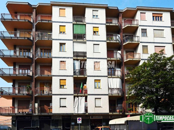 Appartamento trilocale in vendita in Via Romolo Tessarin, Venaria Reale