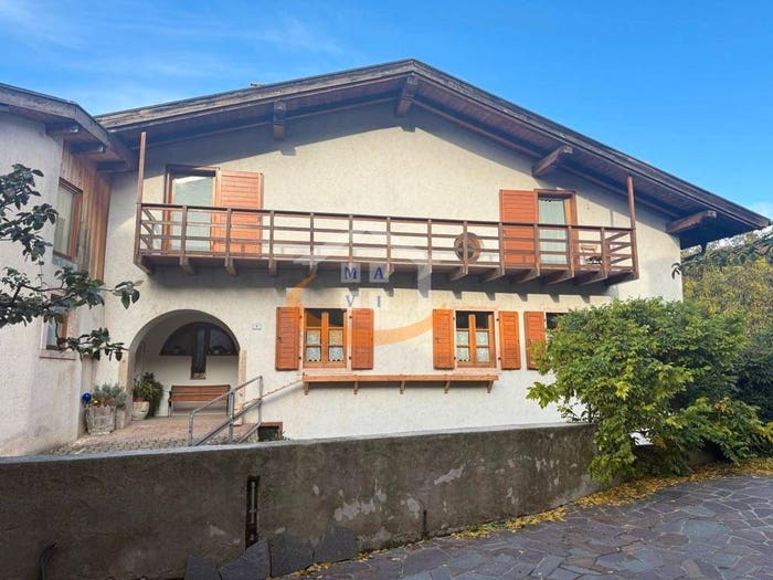 Casa con 6 locali in vendita in via Don Calliari, Stravino, Cavedine